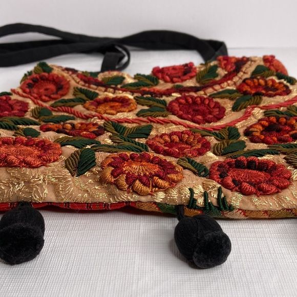 Handmade Boho Shoulder Bag Embroidery Shoulder bag - Picture 12 of 16